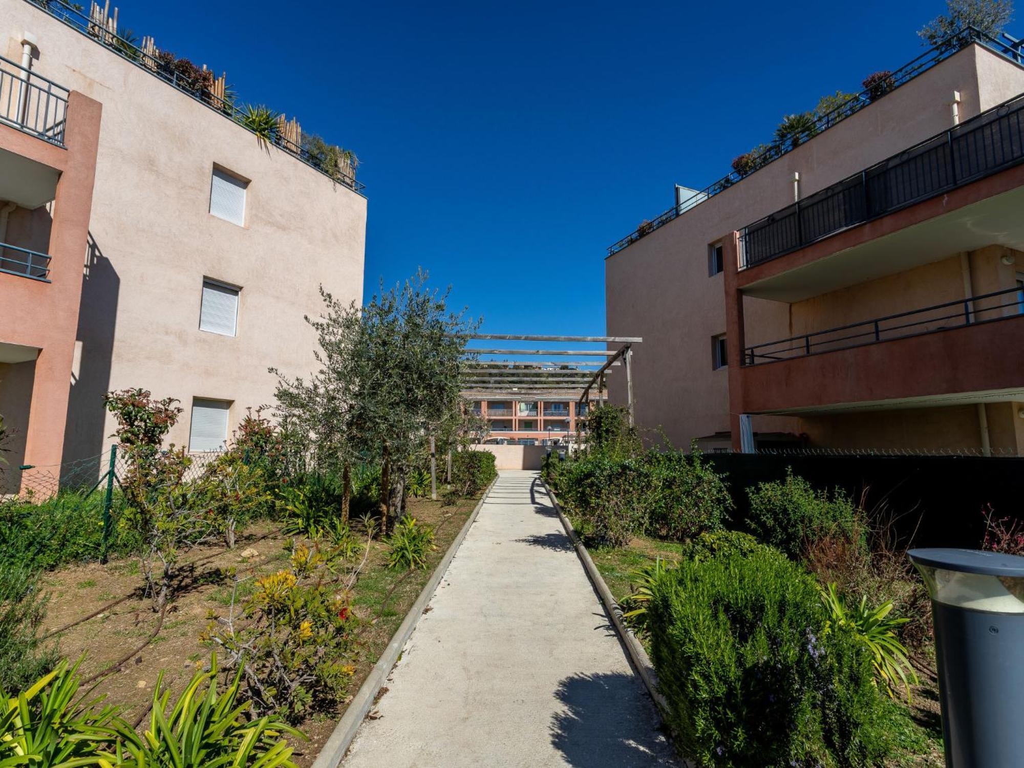 Apartment Le Jardin Du Loderi-1 By Interhome ボルム・レ・ミモザ エクステリア 写真